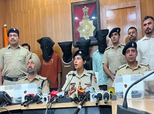 Major success for Chandigarh Police ahead of August 15: Three shooters from the Deepak Nandal gang arrested with sophisticated weapons delivered via drone from Pakistan.