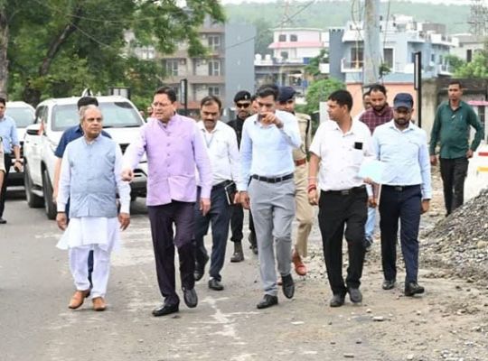 CM Dhami reaches Nanda ki Chowki bridge; conducts a surprise inspection of the reconstruction of the approach road, which has been mired in controversy.