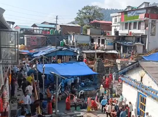 Uttarakhand: The wedding site of Shiva and Parvati becomes the top choice for newlyweds! 'Saat Pheras' at Triyuginarayan give a boost to religious tourism.