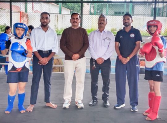 Almora: 64 athletes displayed their prowess at the district-level Muay Thai competition! Ankita won the gold medal.
