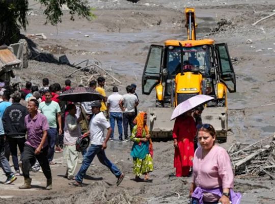 Big Breaking: Flood threat looms over Nepal again! Administration on alert following reports of a dam breach on the Tibet side; water levels could rise suddenly.