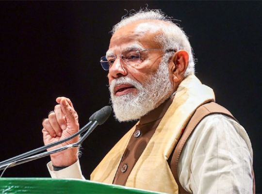 PM Modi's interaction with teachers on Teachers' Day: Asked a teacher, "What should I do to become a good speaker?" Expressed concern over children's increasing screen time.