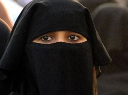 Uttarakhand: Brutally beaten, then thrown out of the house after being given 'Triple Talaq'! Brother-in-law demanded 'Halala' as a condition for reconciliation; accused husband arrested.