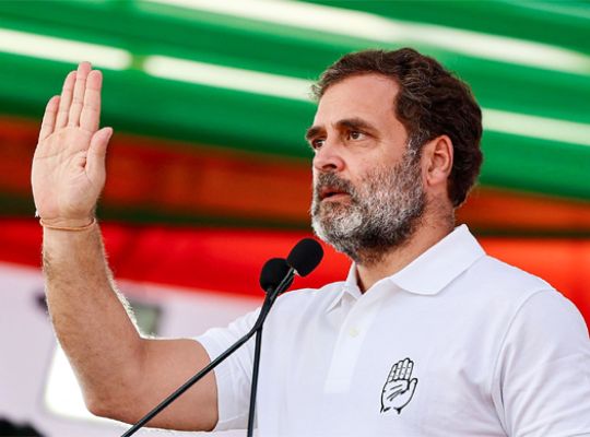 Politics heats up over 0.4% MDR on UPI merchant payments! Rahul Gandhi says: "Modi-ji, show some courage and withdraw the UPI tax."