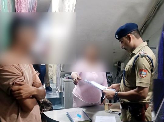 Rudrapur: Major police crackdown on illegal activities! Rapid-fire raids conducted on spas, hotels, and suspected locations; over 14 suspects questioned.