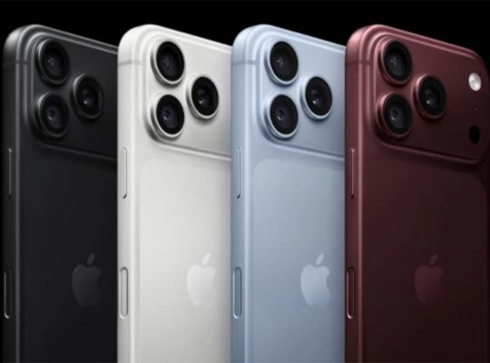 iPhone 18 Pro creates a buzz in India! Long queues of buyers outside Apple stores; customers got the new iPhone after waiting 10&ndash;12 hours.