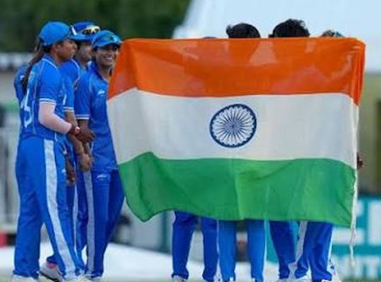 India's daughters shine at the Asian Games! Won gold for the second consecutive time by defeating Sri Lanka by 147 runs.