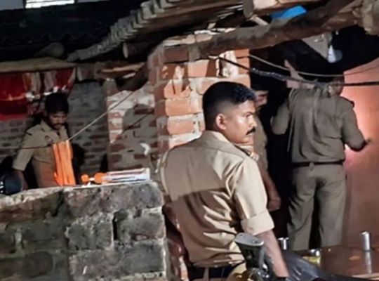 Azamgarh Murder Case: Arvind was distressed following his brother's death; a religious ritual was being performed at home! Mother claims the dispute began over an Aadhaar card.