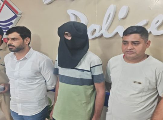 Uttarakhand: SIT takes major action in MBBS admission fraud case; Dheeraj Srivastava nabbed in Bhopal! He played a role in forging freedom fighter dependent certificates.