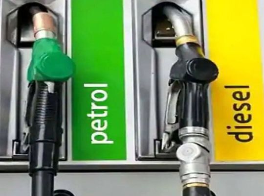 Major move by Jio-bp and Nayara Energy: Petrol and diesel prices hiked by ₹5 and ₹3 per litre, respectively.