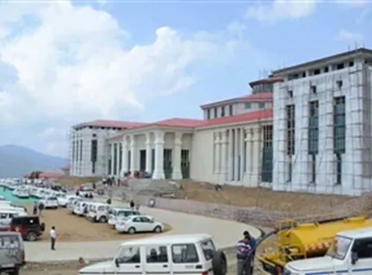 Uttarakhand: Political turmoil intensifies ahead of the Gairsain session! A BSP MLA has raised questions, asking: "Where is the time to discuss issues like inflation, unemployment, and migration?"