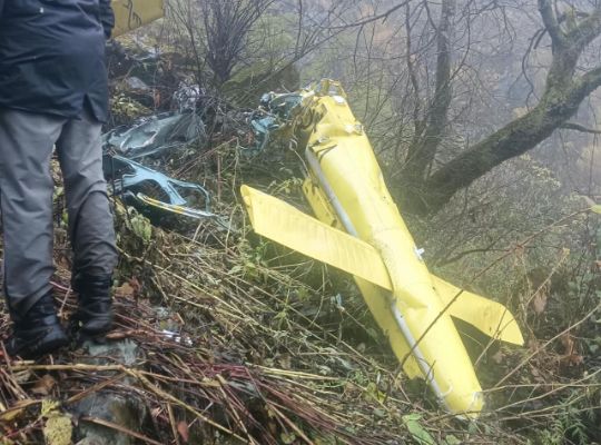 Major air tragedy in Uttarakhand: Trans Bharat Aviation helicopter crashes in Pandukeshwar! All 6 people on board killed; serious questions raised over continued flight operations amidst poor weather conditions.